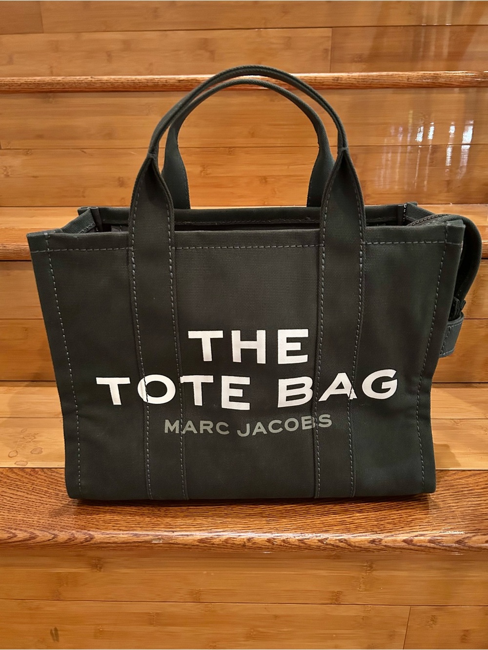 Marc Jacobs The tote bag